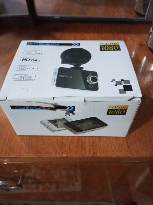 Видеорегистратор с питанием от прикуривателя !!!