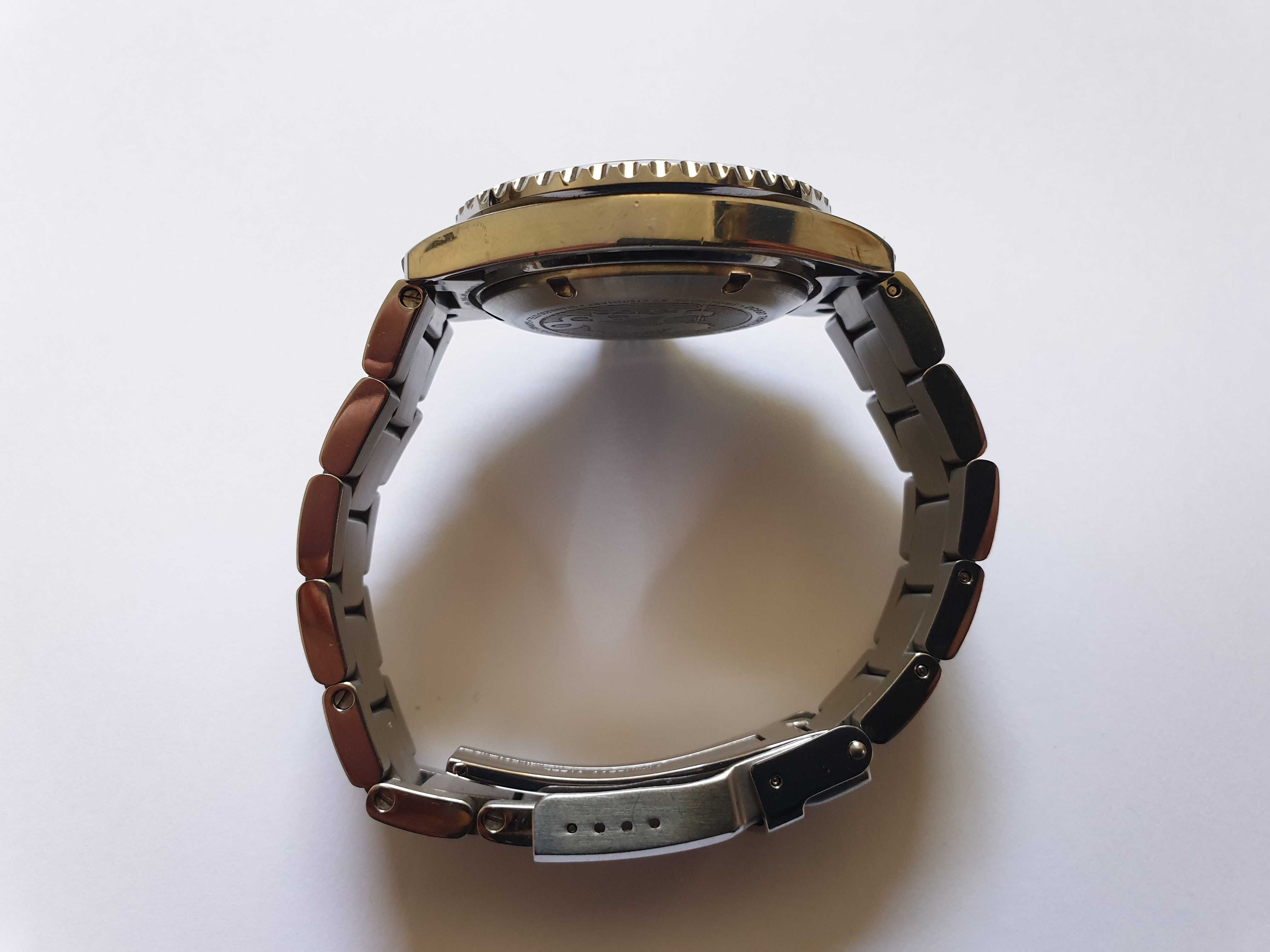 Ceas Steinhart automatic (ETA 2893-2; 21 rubine)