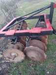 Utilaje agricole disc și plug
