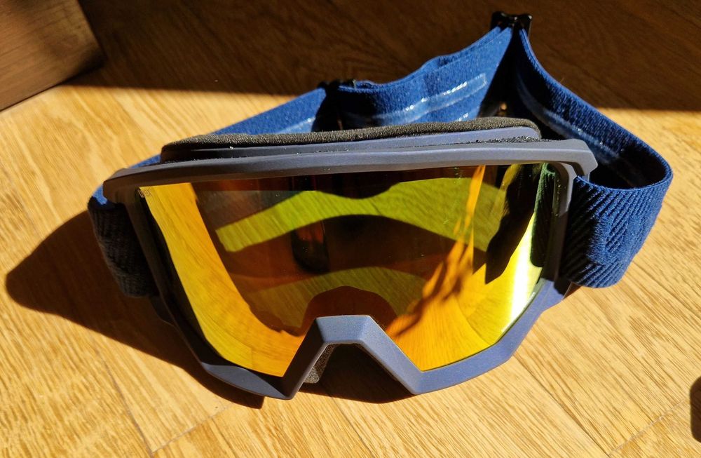 Ски/сноуборд маска UVEX