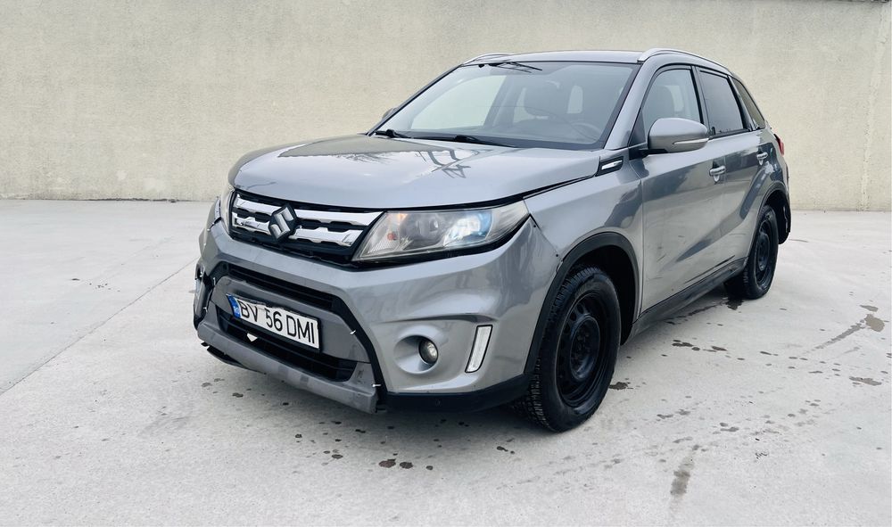 Suzuki Vitara 1.6 automat 4x4 an 2015 avariat