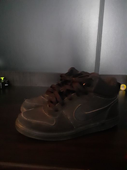 Vînd ghetuțe băieți mărimea 35