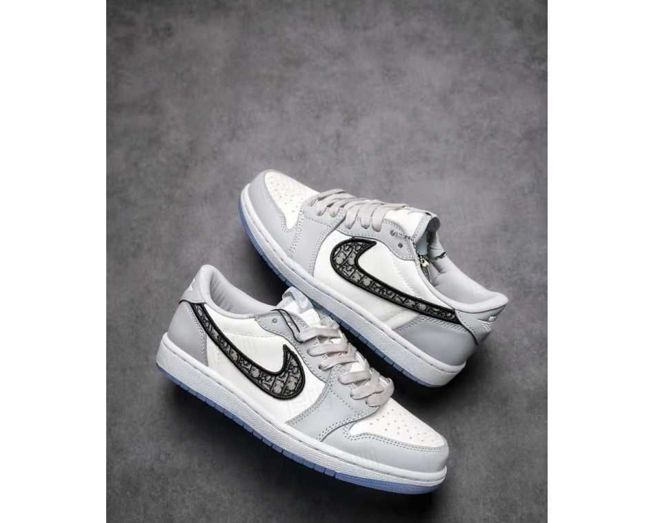 Jordan 1 Retro Low Dior