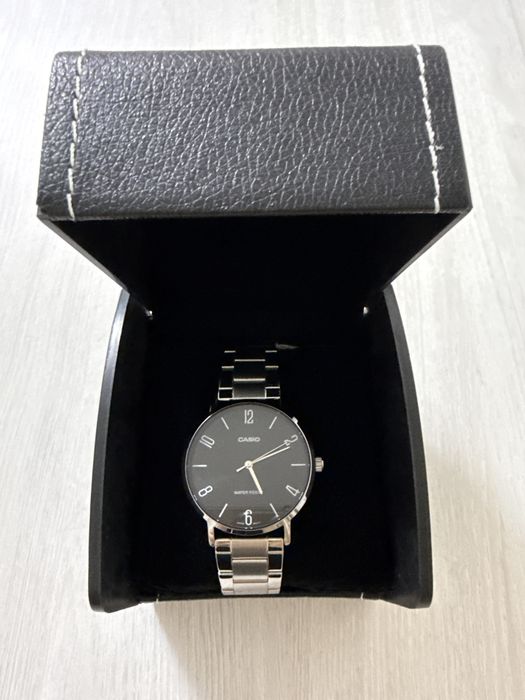Часы CASIO новые