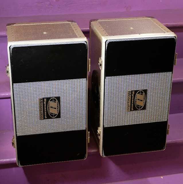 2 Boxe Dynacord Mosquito Flightcase