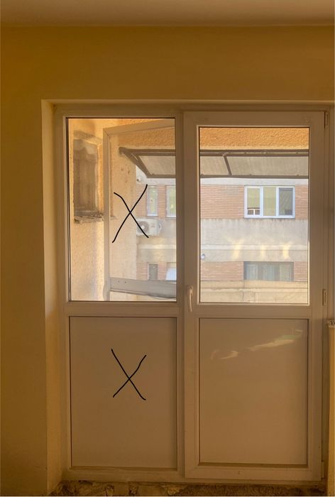 Vand usa de balcon