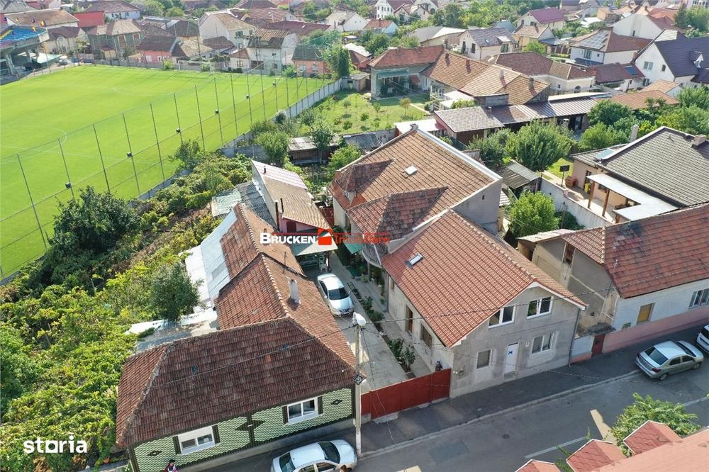 Casa spatioasa P+M cu spatiu comercial – Rogerius, zona Stadionului