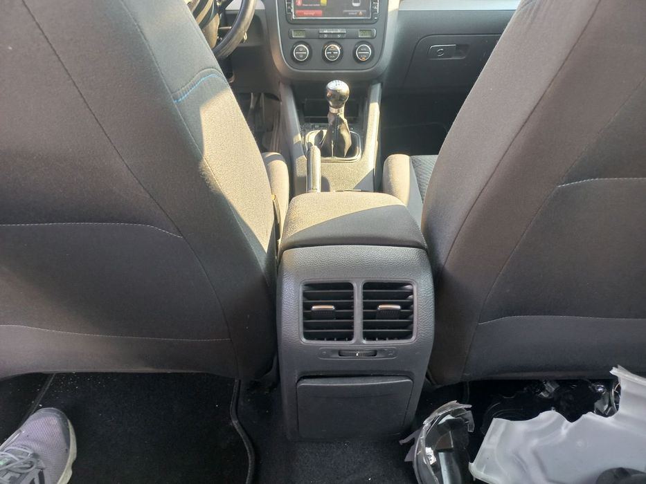Golf 5 1.9 dizel на частиBLS мотор