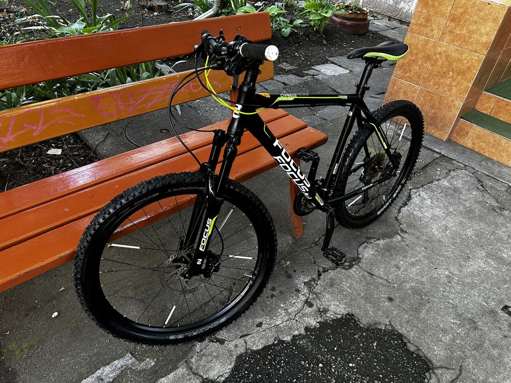 Bicicleta BTB Focus Cypress Exclusive Series