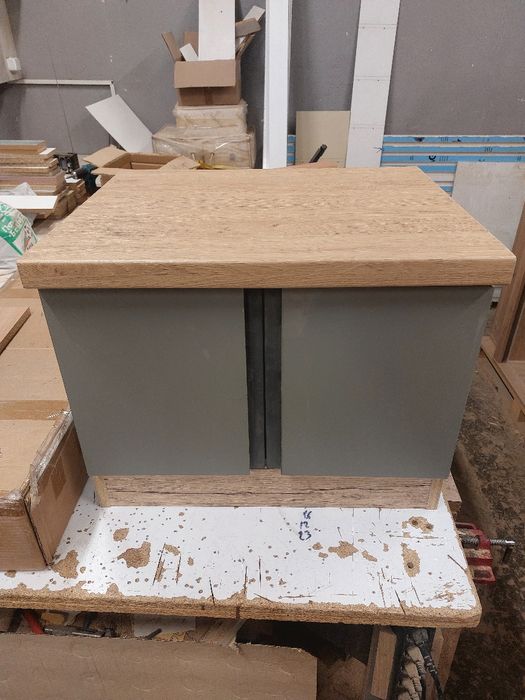 ЧИСТО НОВ ШКАФ за печка раховец с термоплот