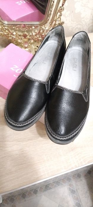 Продаются женские мокасины.ины