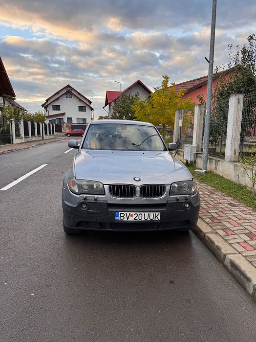 Vând BMW X3 in stare buna