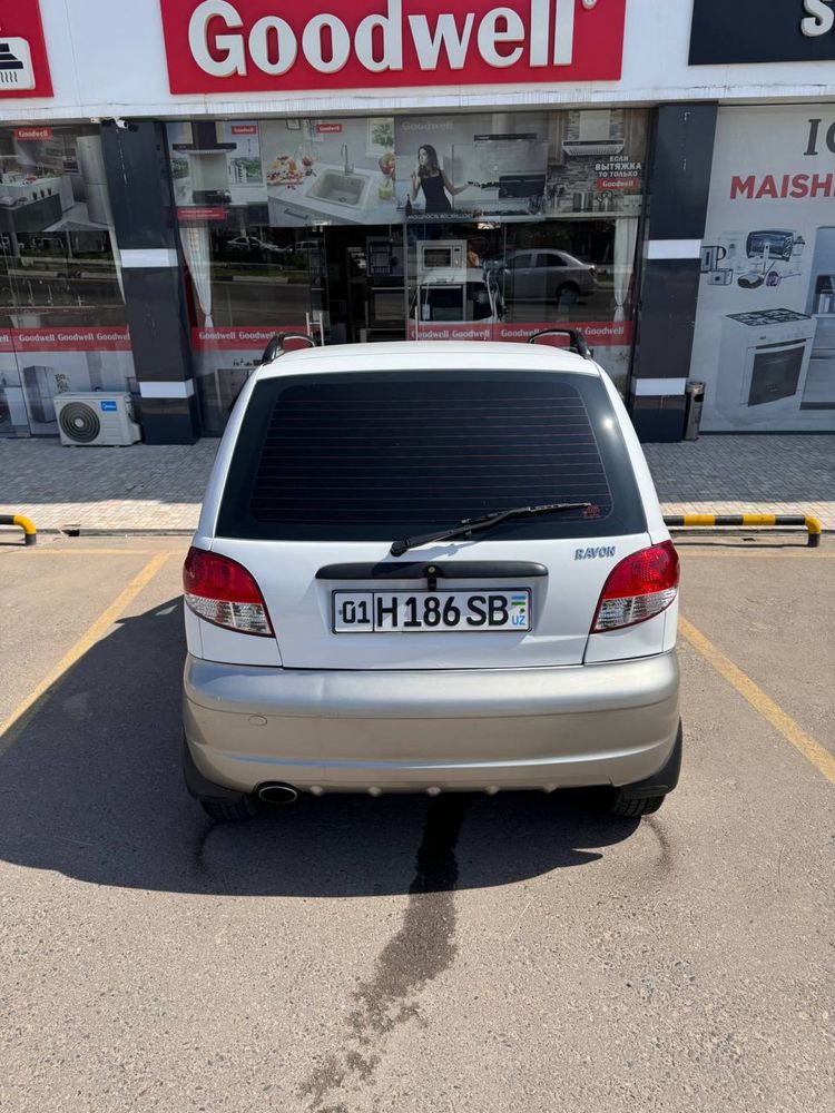 Matiz best2017 yil probegi 182 min 3 pakalena gazi bor