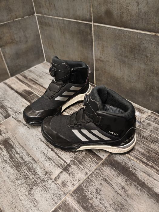 Зимни обувки Адидас Терекс