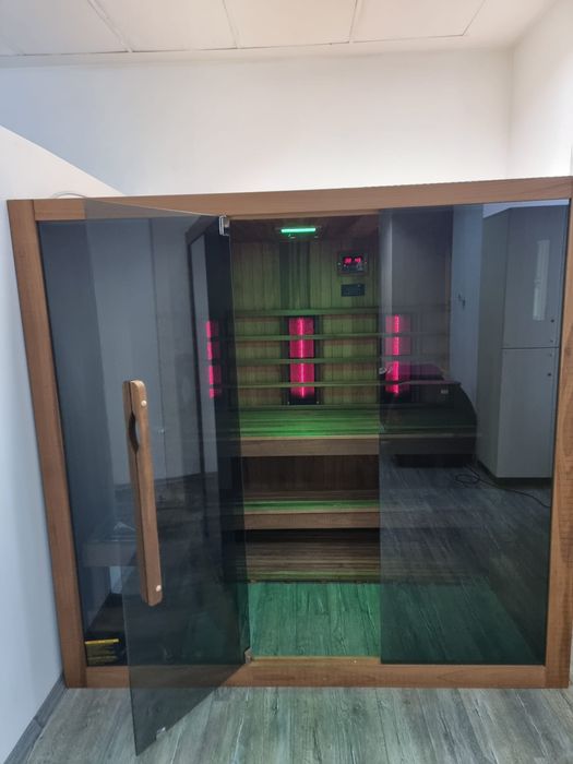 Vând sauna umeda uscata si cu infrarosu