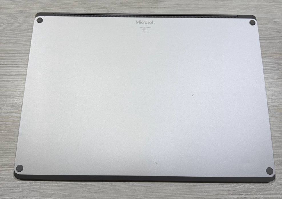 Microsoft Surface Laptop 3 silver biznes loptob ekranisensir 2.5 K