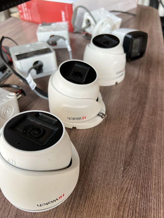 Видеокамеры+ видеорегистратор hikvision