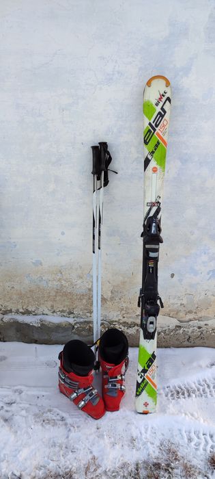 Продам горные лыжи