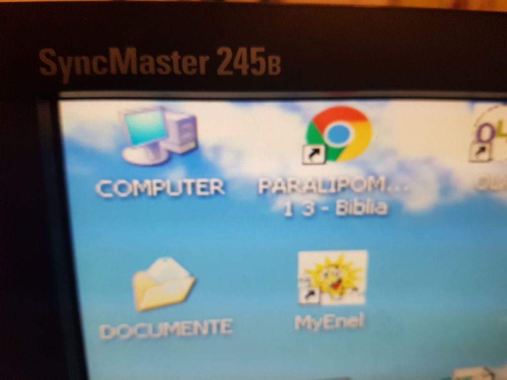 Monitor Samsung SyncMaster 245 full HD 24 inch