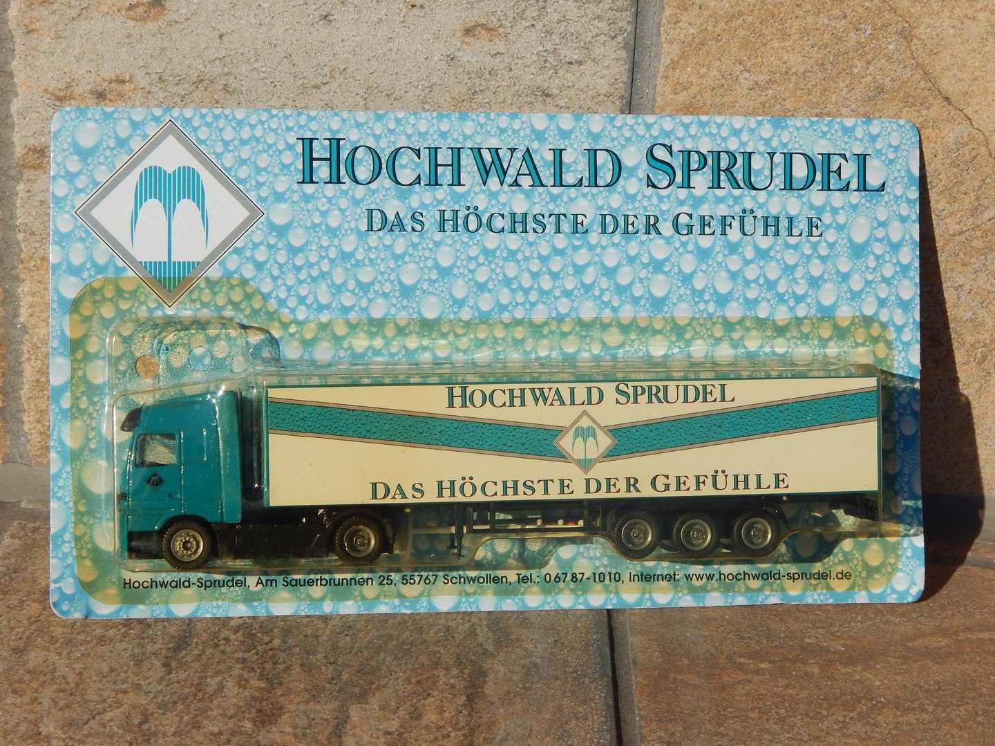 Macheta cap tractor camion Mercedes Actros Hochwald Sprudel sc 1:87