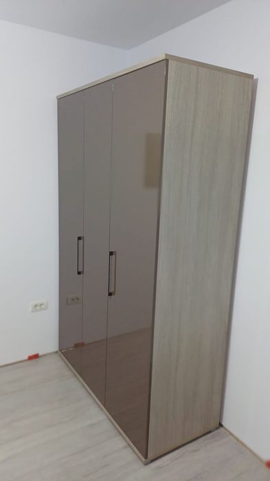 Șifonier trei uși