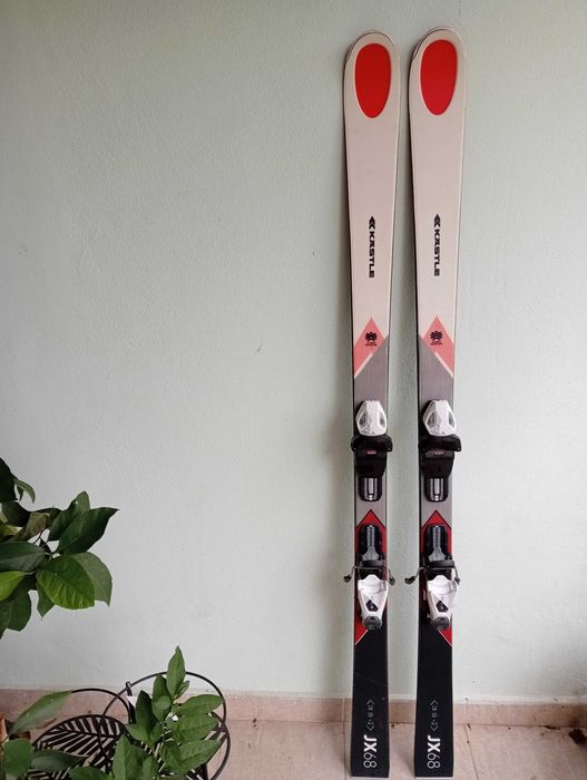 Schiuri Kastle juniori