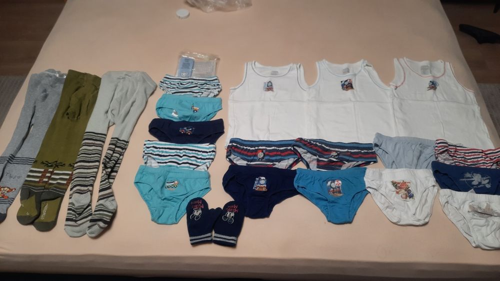 Lot lenjerie baieti 3-4 ani