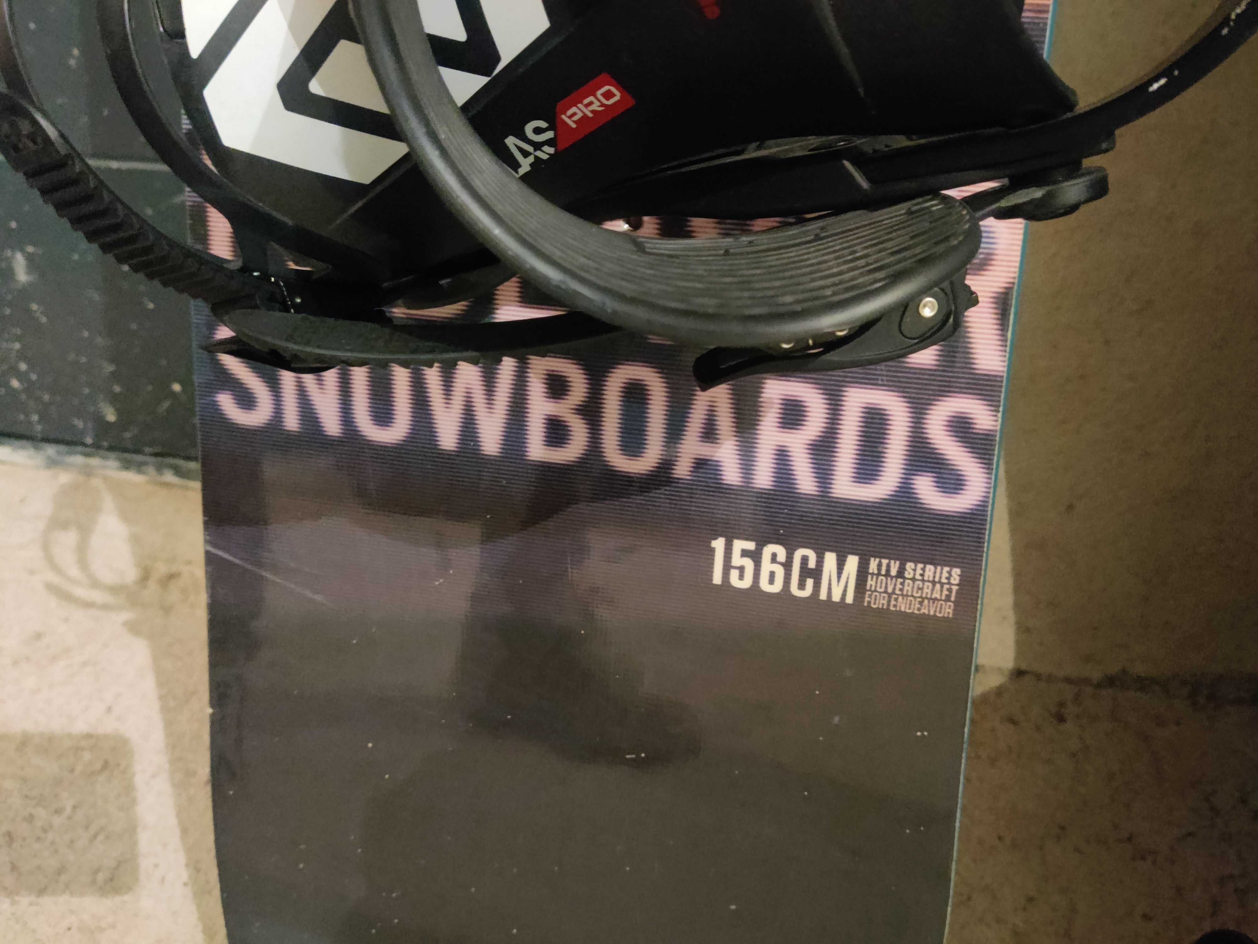 Snowboard Endeavour 156 cm- 400 RON