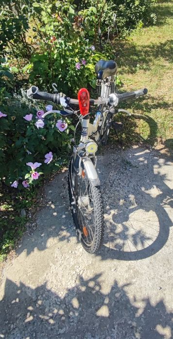 Bicicletă foarte bună