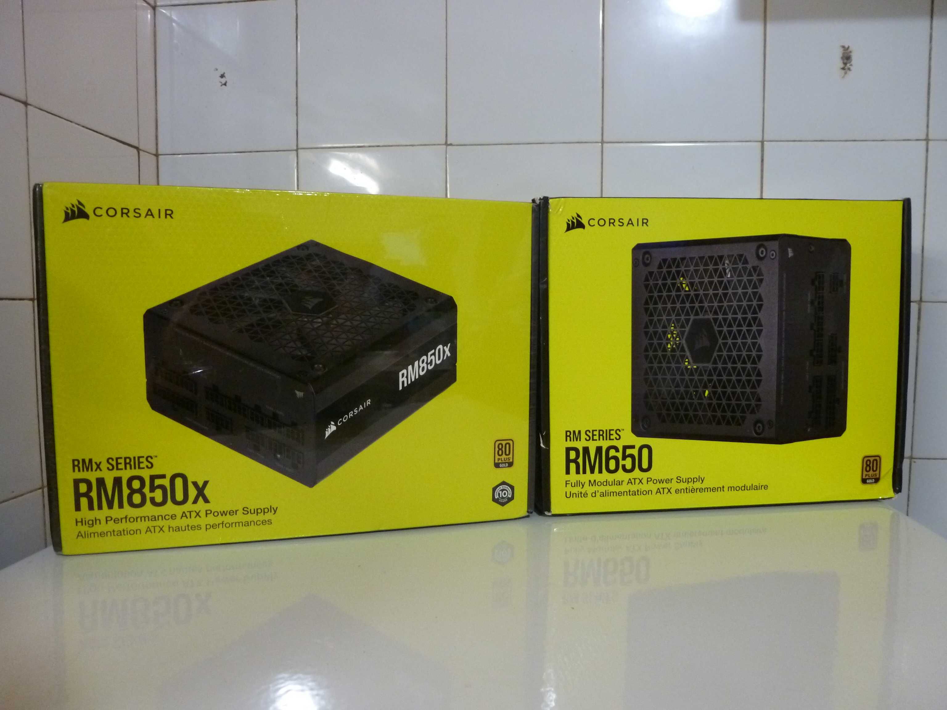 Corsair -ново 650 Watts GOLD Модулно захранване за компютри