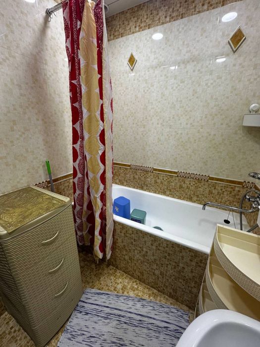 Аренда квартиры 3х ком Юнусабад 13-квартал кафе Анжир