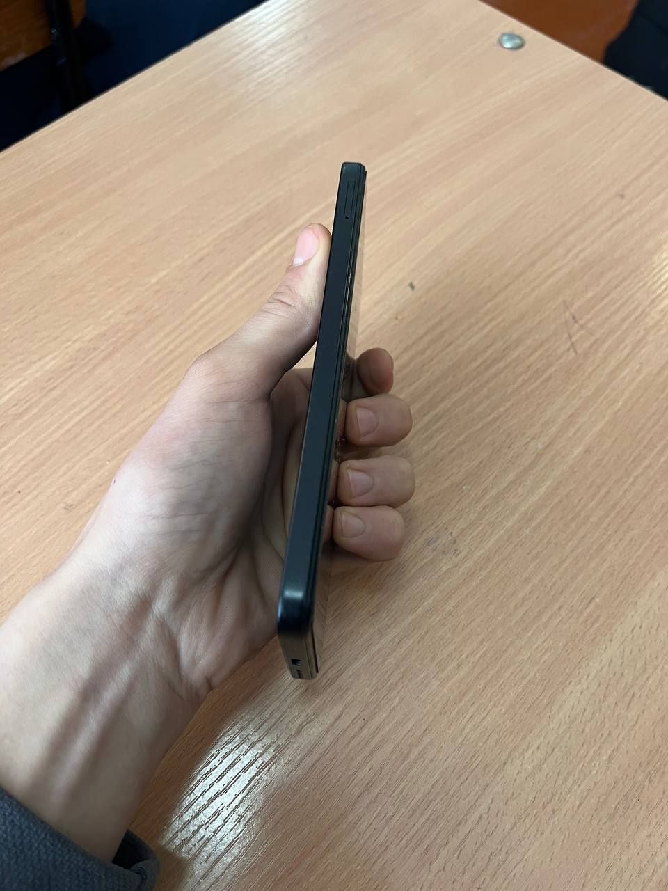 Продаётся Redmi 12,или же обмен на айфон xr или айфон 11