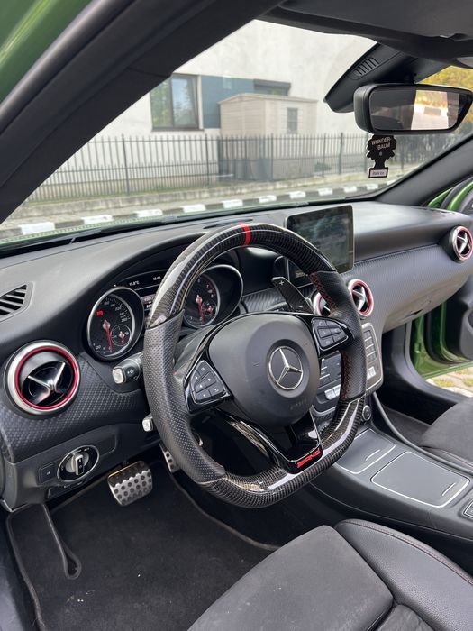 Mercedes-Benz A200/A class pachet AMG,83.000KM,An 2017,Volan carbon