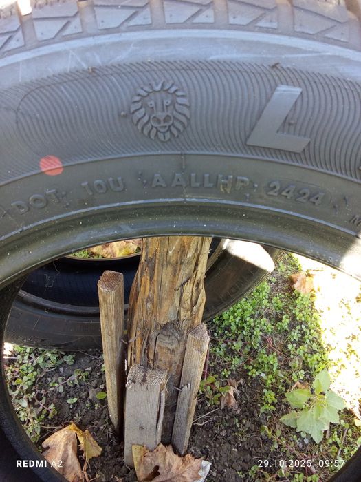 Нови зимни гуми 195-65-15ки