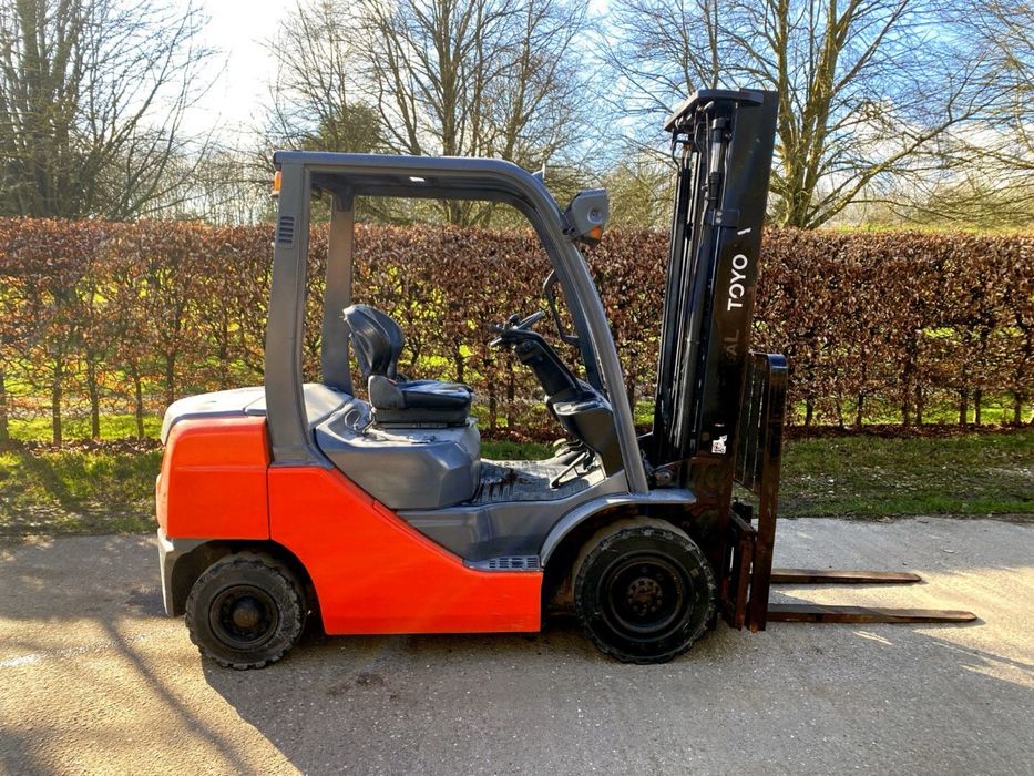 Stivuitor Toyota 2,5 tone diesel 2017