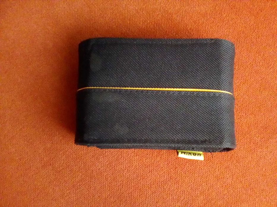 Gentuta originala aparat foto NIKON model 2