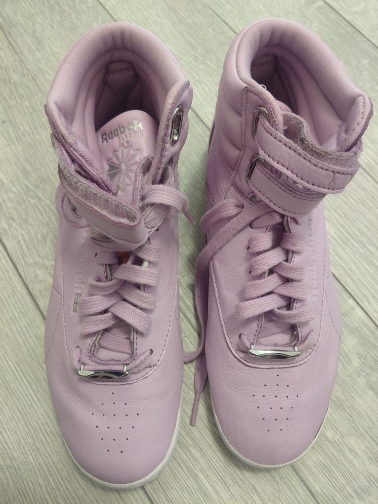 Оригинални маратонки Reebok