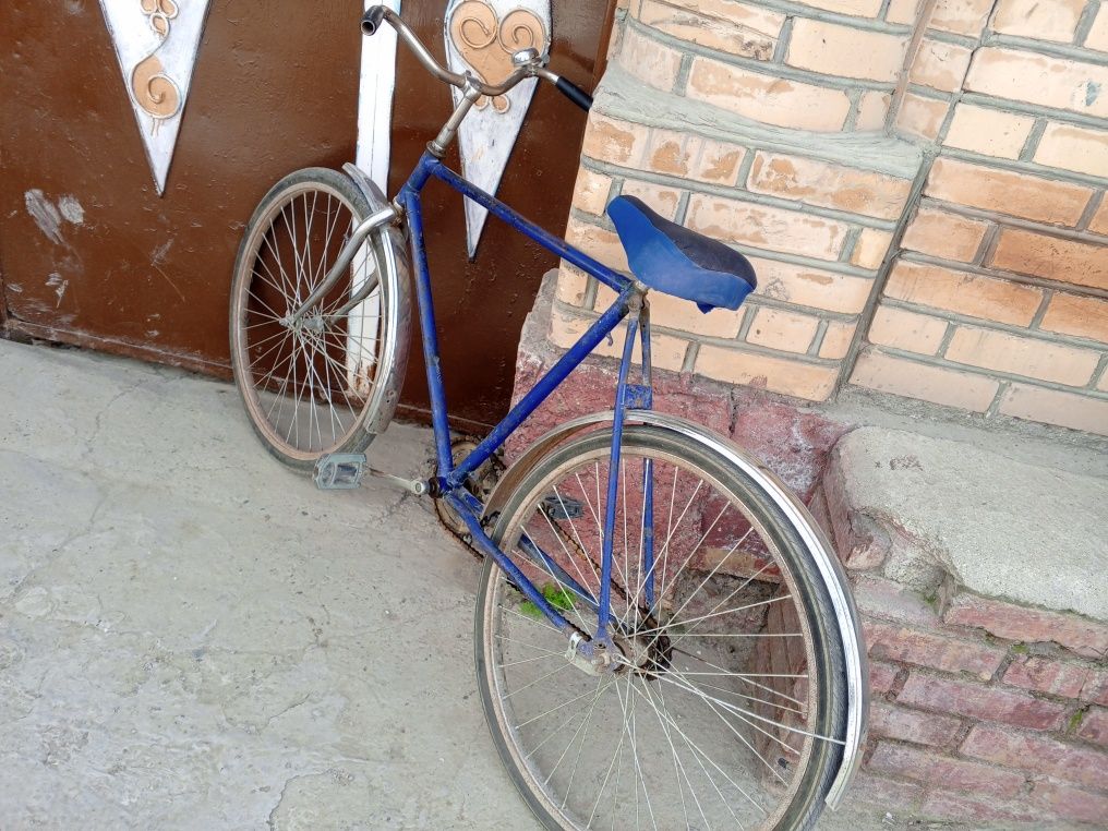 Velosiped sotiladi 500 deyapmiz kelishamiz