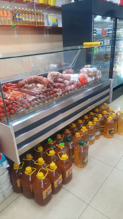 Витрине холодильник