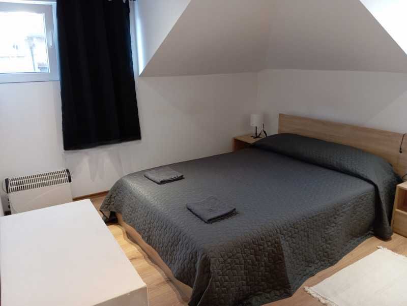 Дава се под наем Тристаен апартамент в София, Център - 60 кв.м за 714 € - Снимка #11