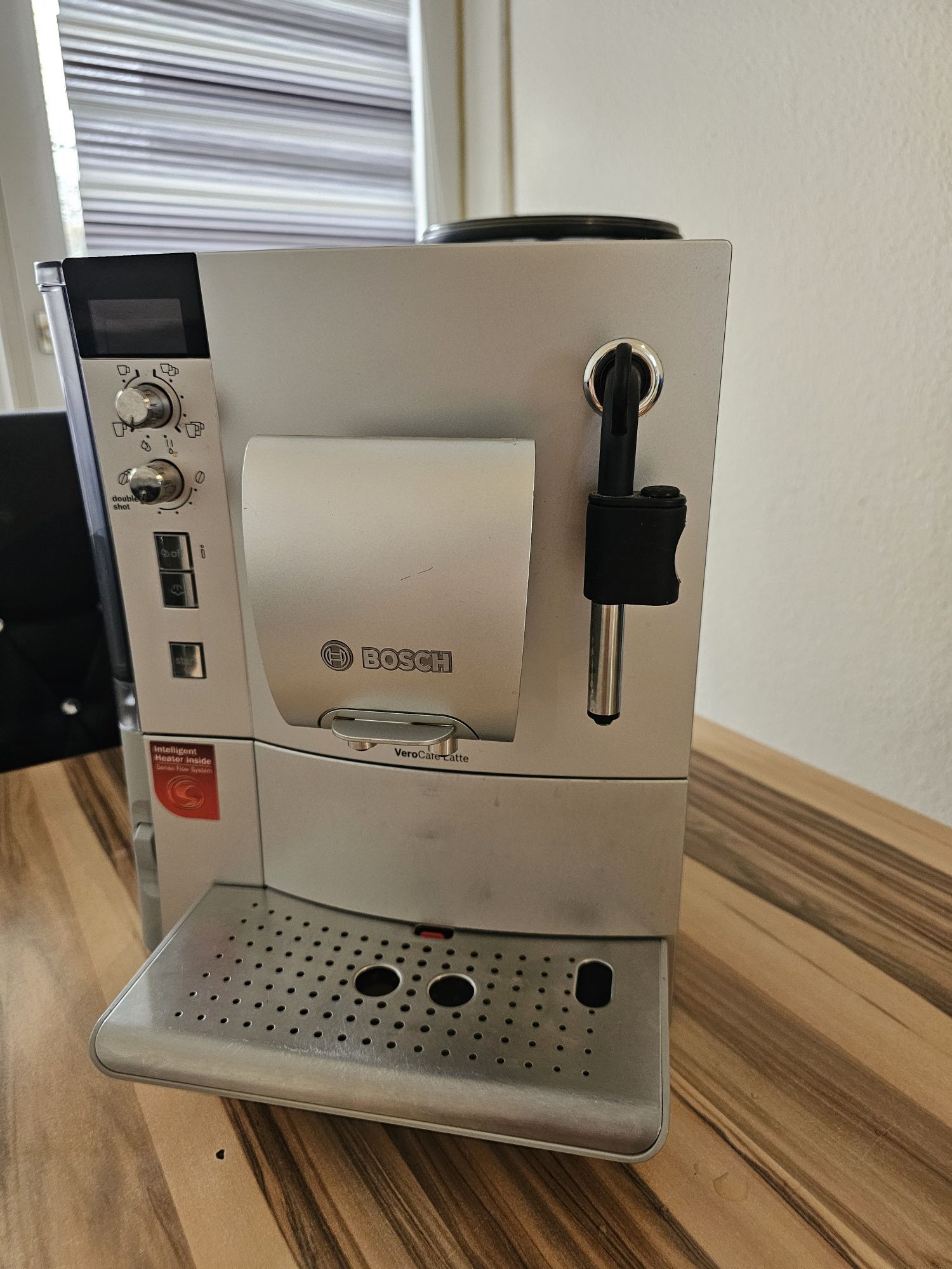Кафеавтомат Bosch Vero Café Latte