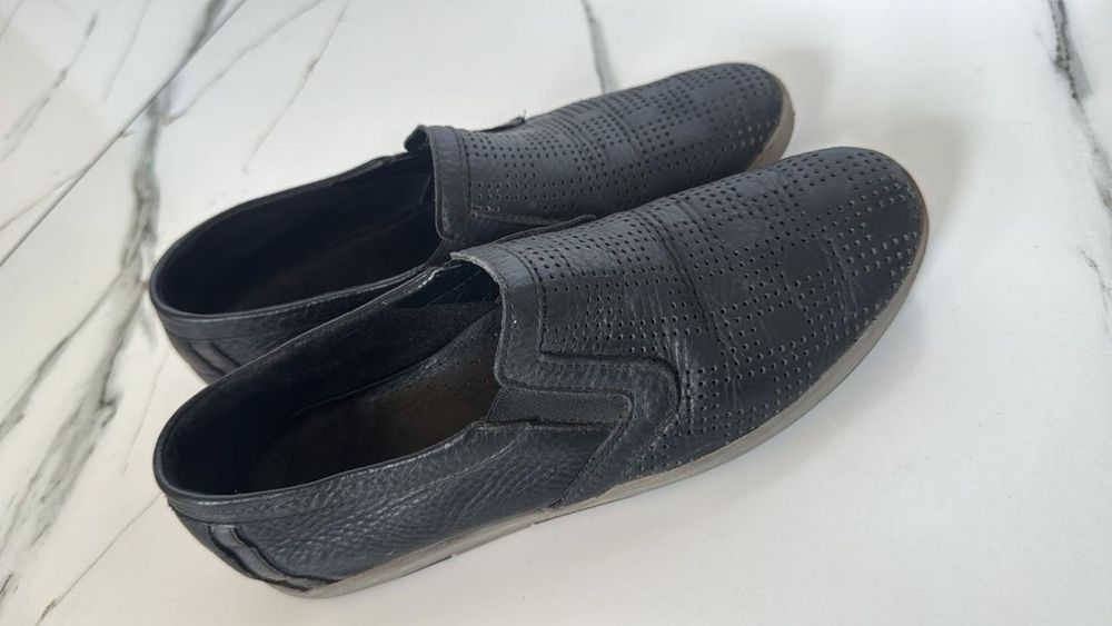 Кожаные туфли лоферы