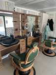 Оборудване за салон Barber shop