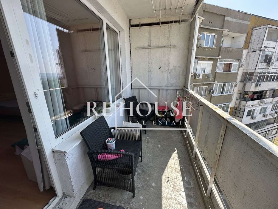 Продава се Двустаен апартамент в Варна, Владислав Варненчик - 62 кв.м за 1321 €/кв.м - Снимка #9