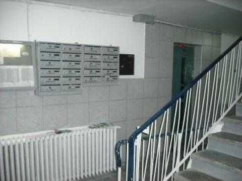 Zugravit Scari de bloc