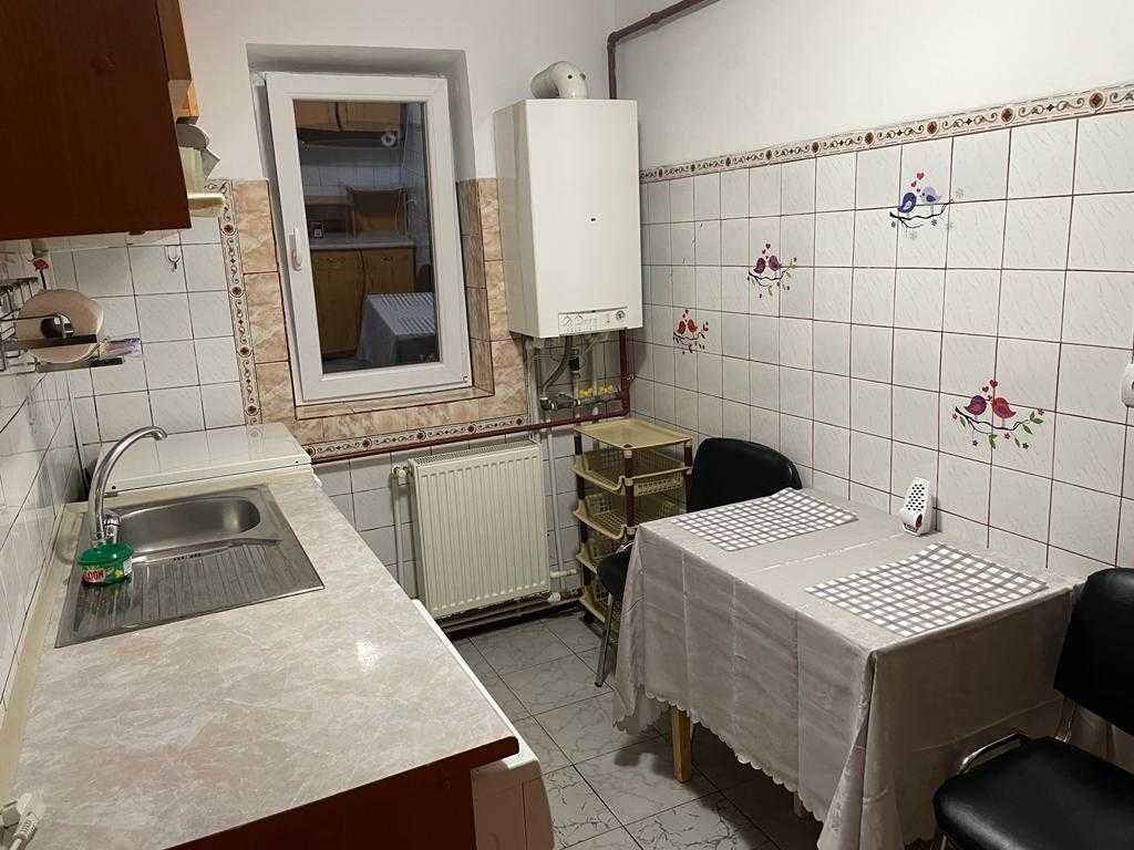 Apartament 2 camere  zona Crâng