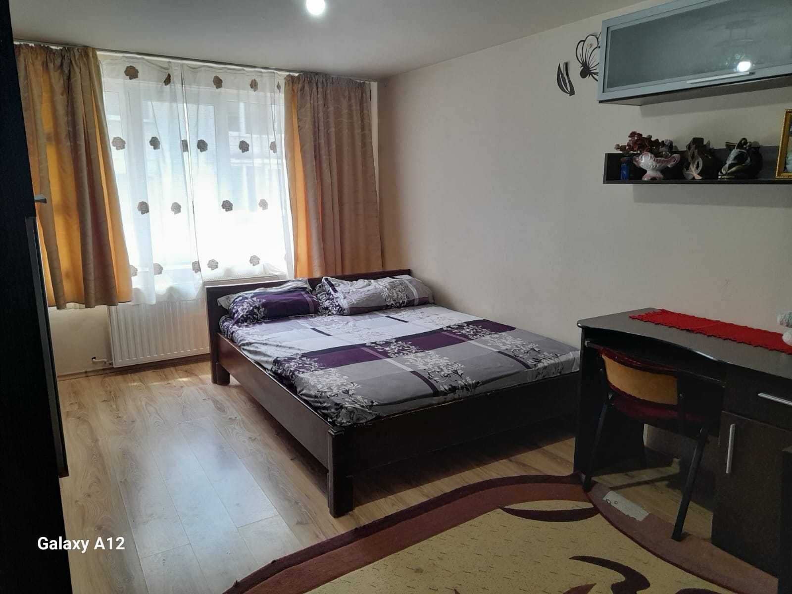 Apartament 2 cam de vânzare Năsăud