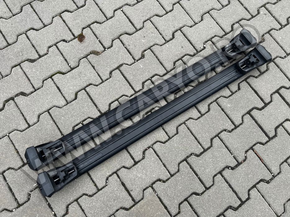 Thule WingBar Evo black raised rails second-hand