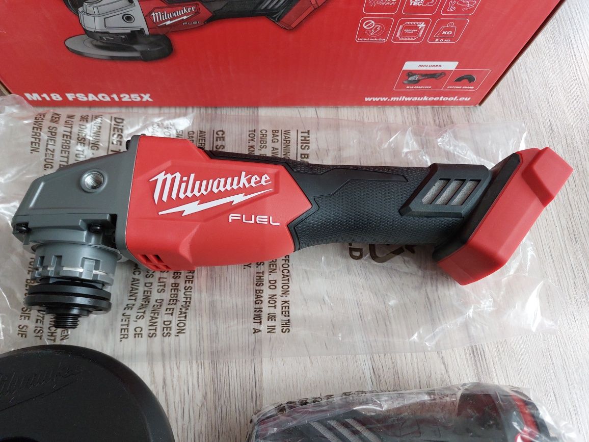 Flex milwaukee, polizor unghiular M18 FSAG125X, noul model fuel, nou