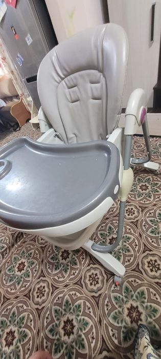 Продам стул для кормления